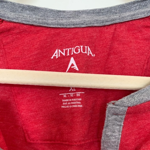 Chicago Blackhawks short sleeve shirt - Picture 3 of 5